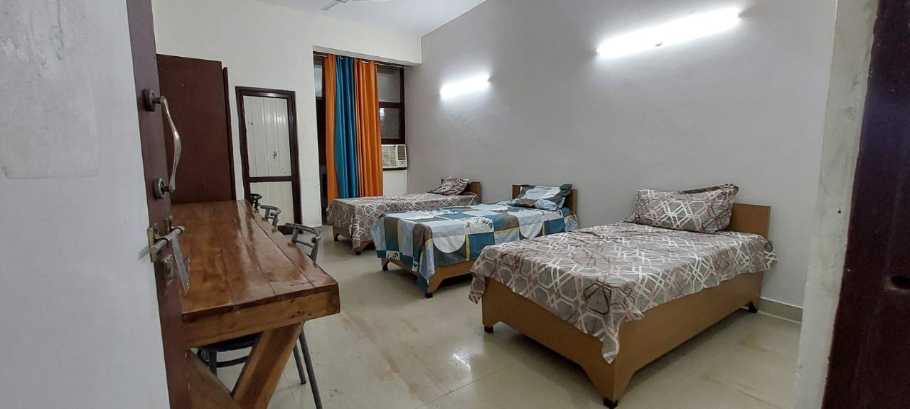 Boys hostel-3/4 seater-(Regular) — media 4