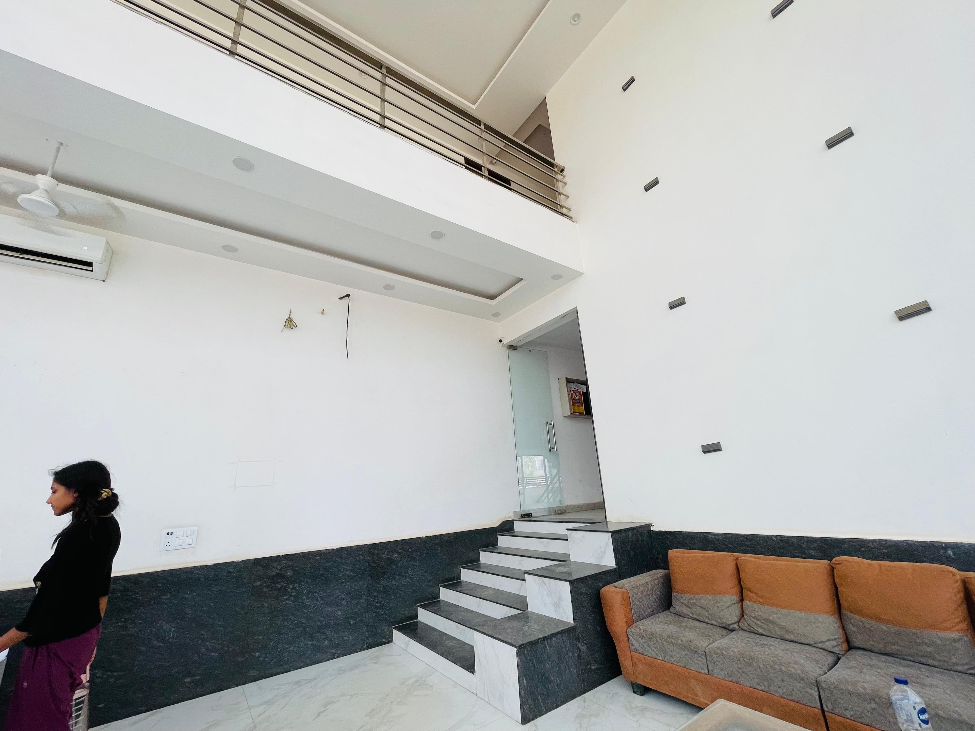 Crystal Living Girls Hostel — media 5