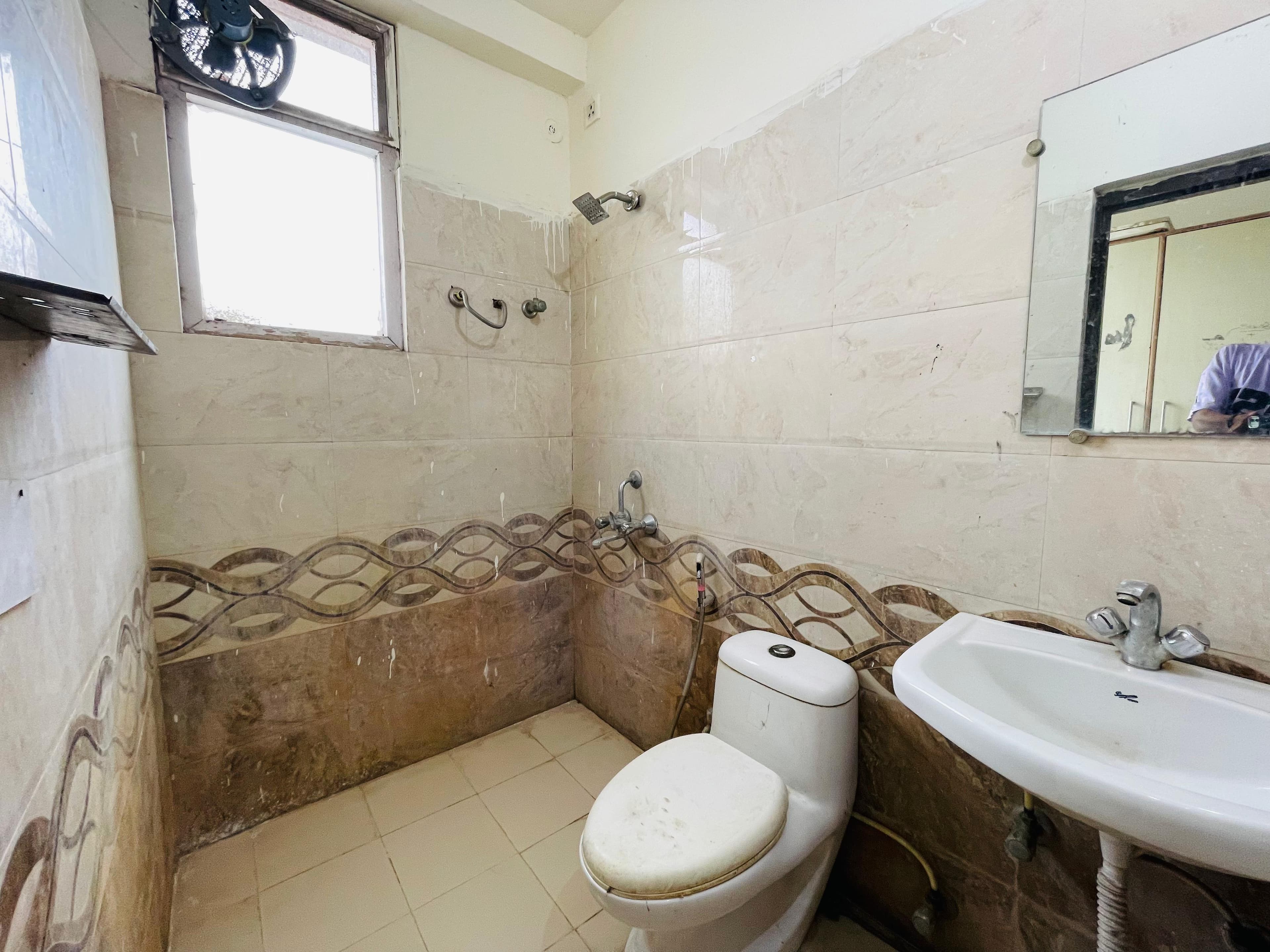 Crystal Living Girls Hostel — media 8