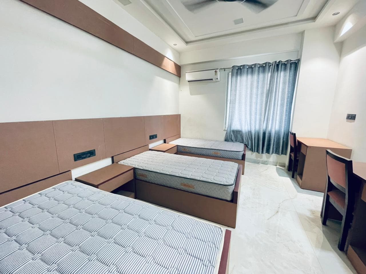 3 SEATER ROOM -GIRLS HOSTEL — media 6