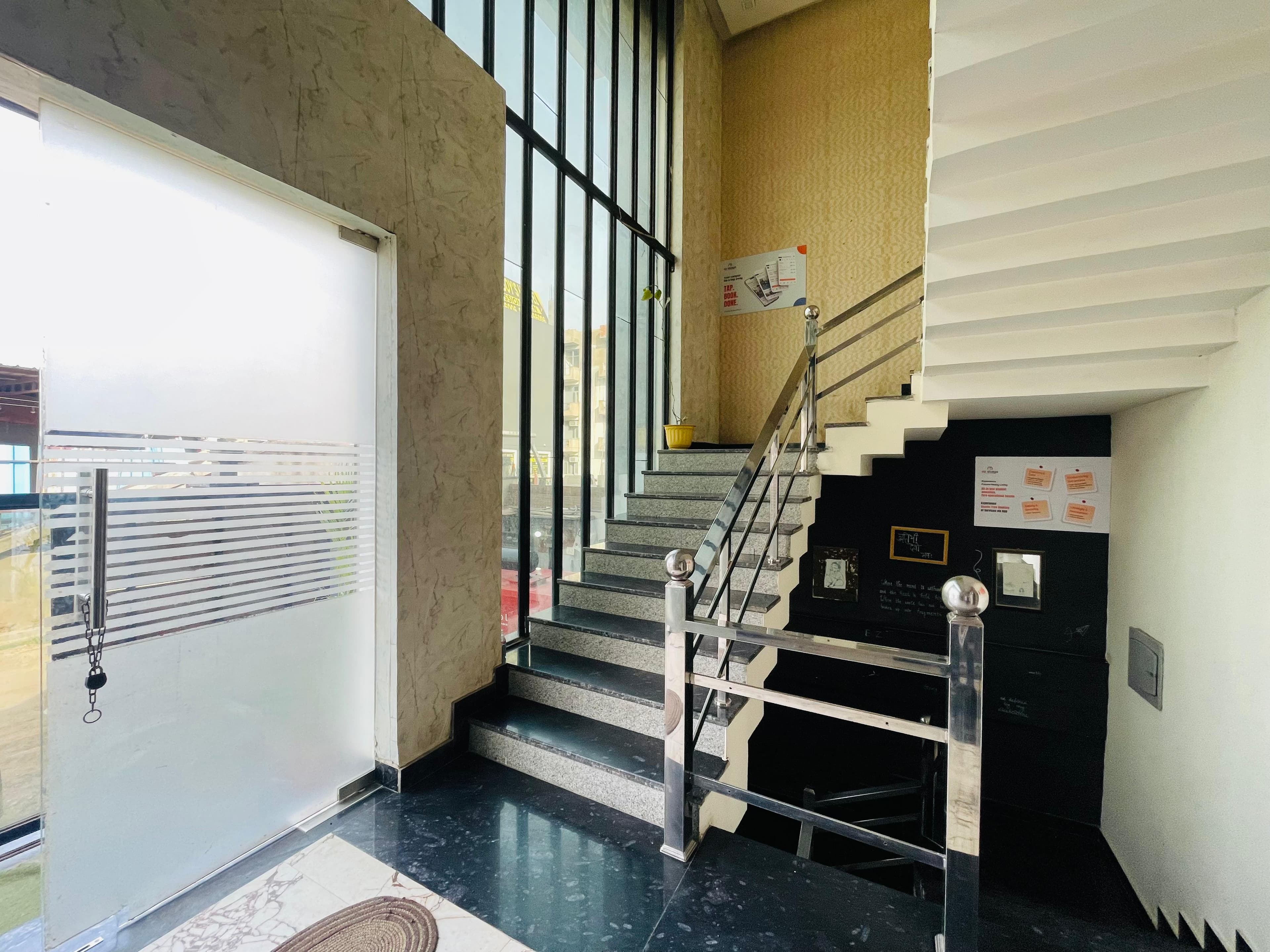 Sapphire Heights Hostel(Girls)