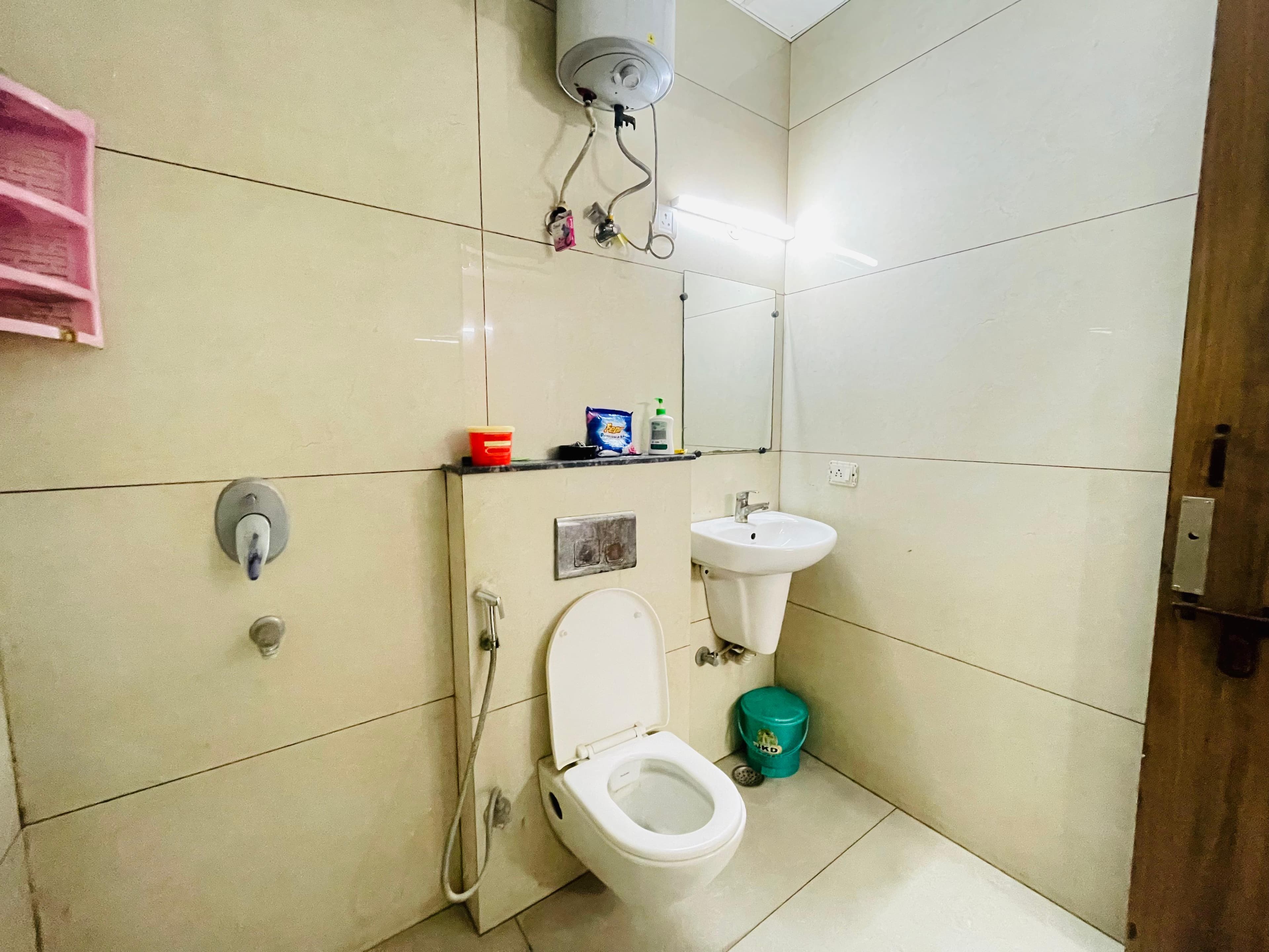 Sapphire Heights Hostel(Girls) — media 8