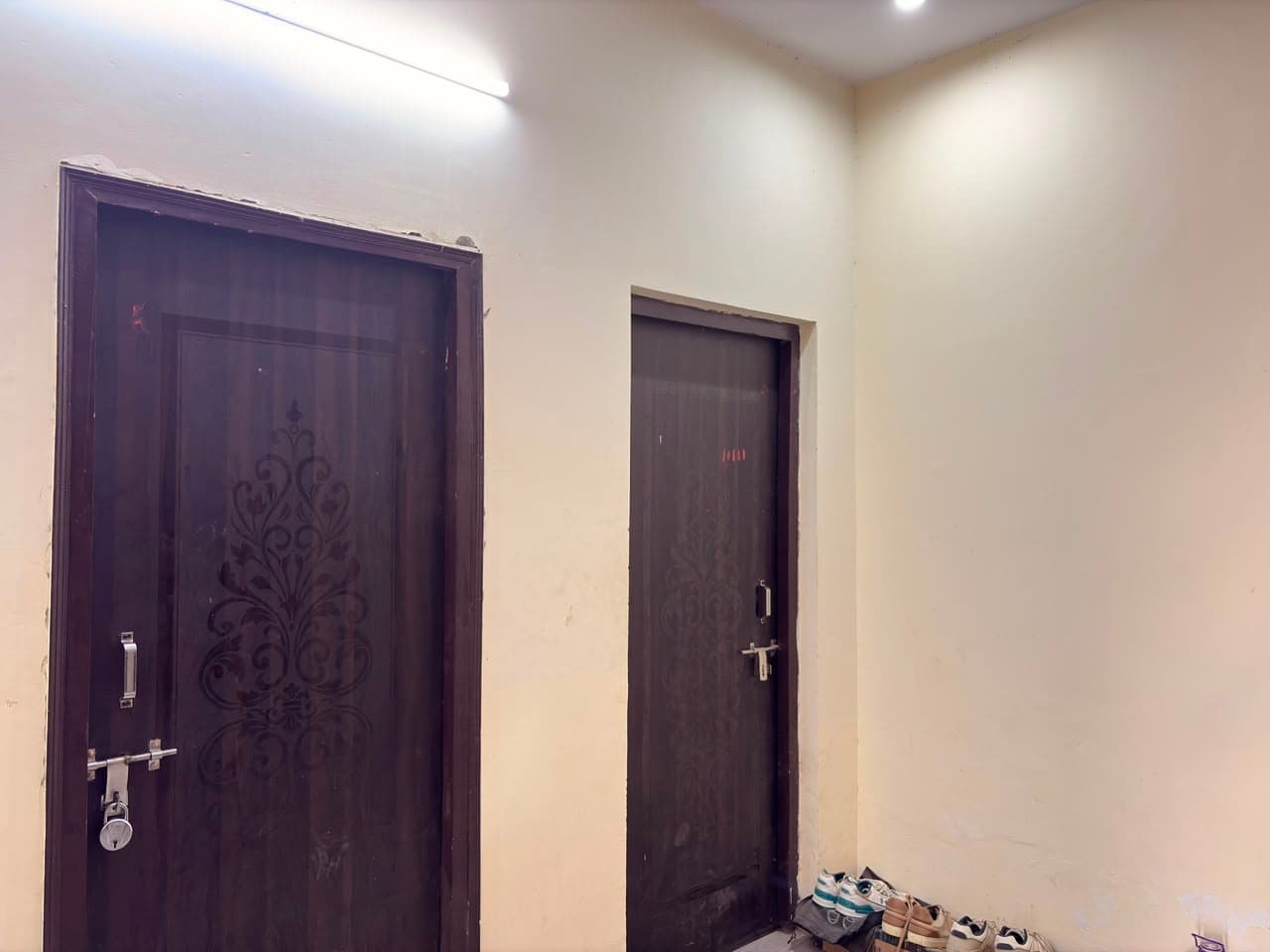 Flat for Rent Boys/Girls/ Couple — media 5