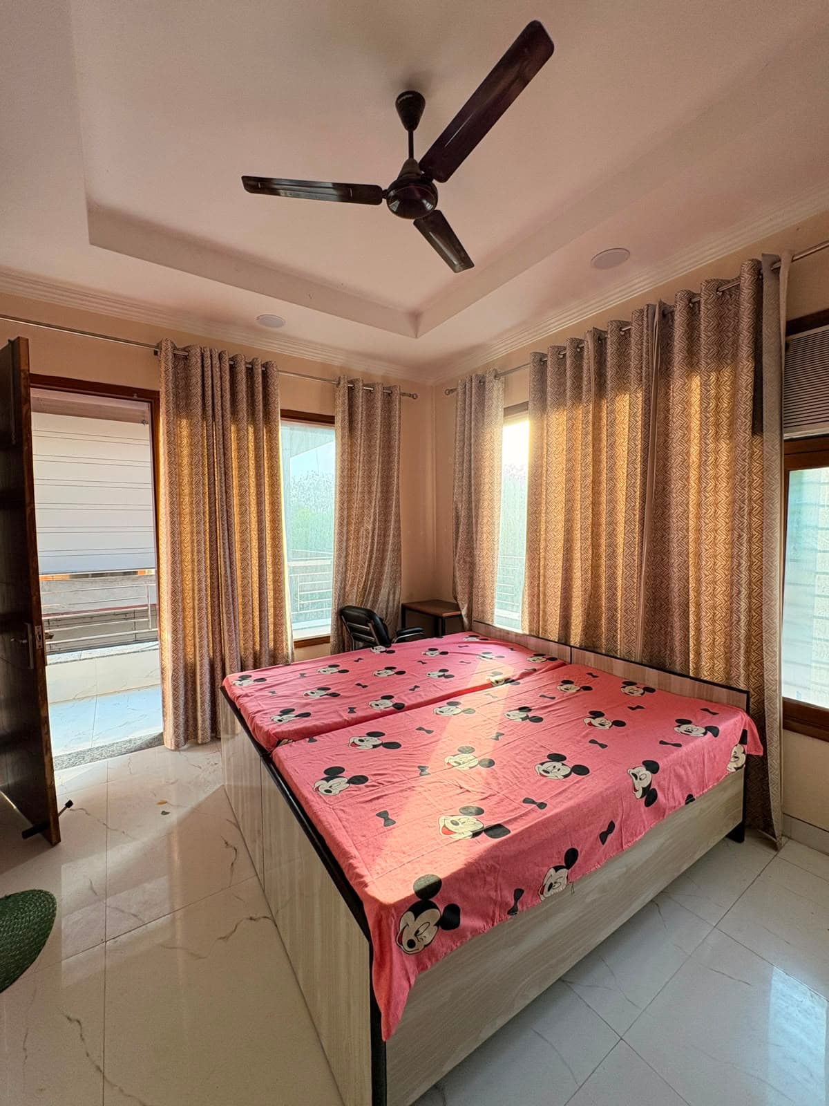 Elite Divas Residency Hostel ā media 8