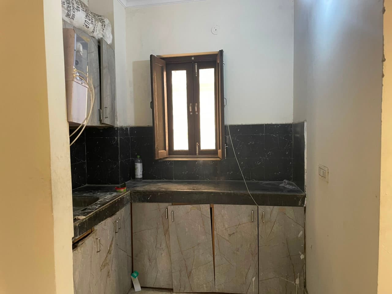 2/3 Seater hostel Room for Girls — media 6